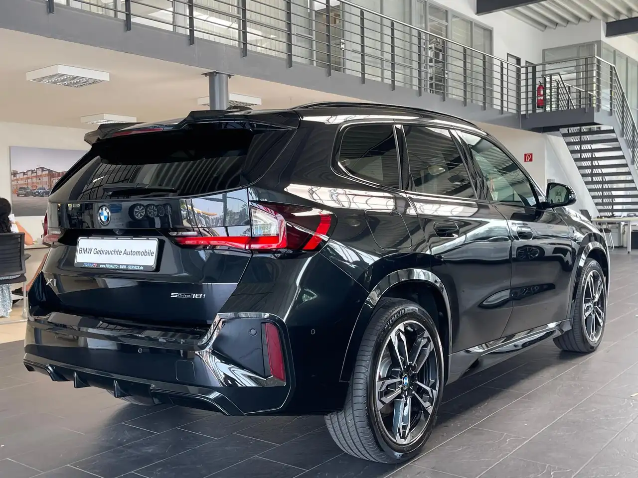 BMW X1 18i sDrive M Sport Pro A-LED/AHK/Pano/19", миниатюра 4