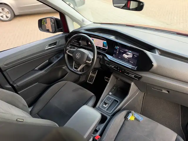 Volkswagen Caddy view 3