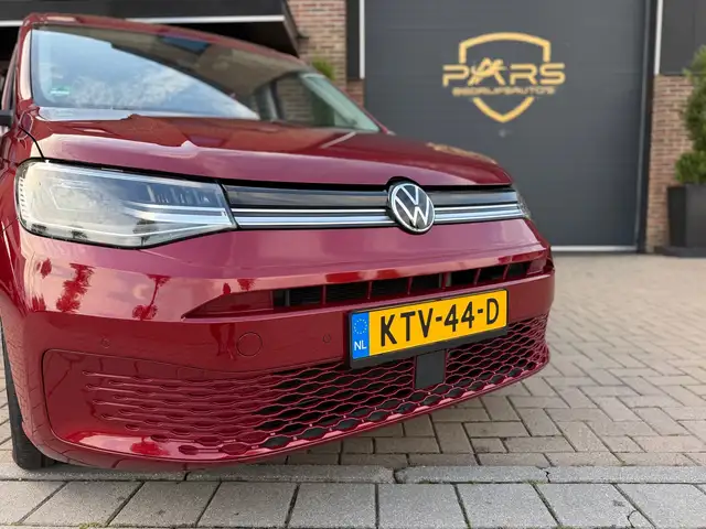 Volkswagen Caddy view 6