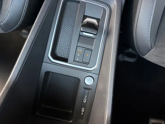 Volkswagen Caddy view 28