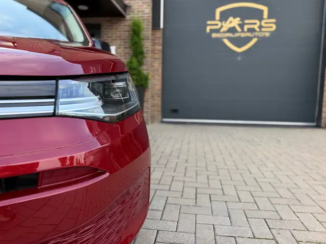 Volkswagen Caddy view 11