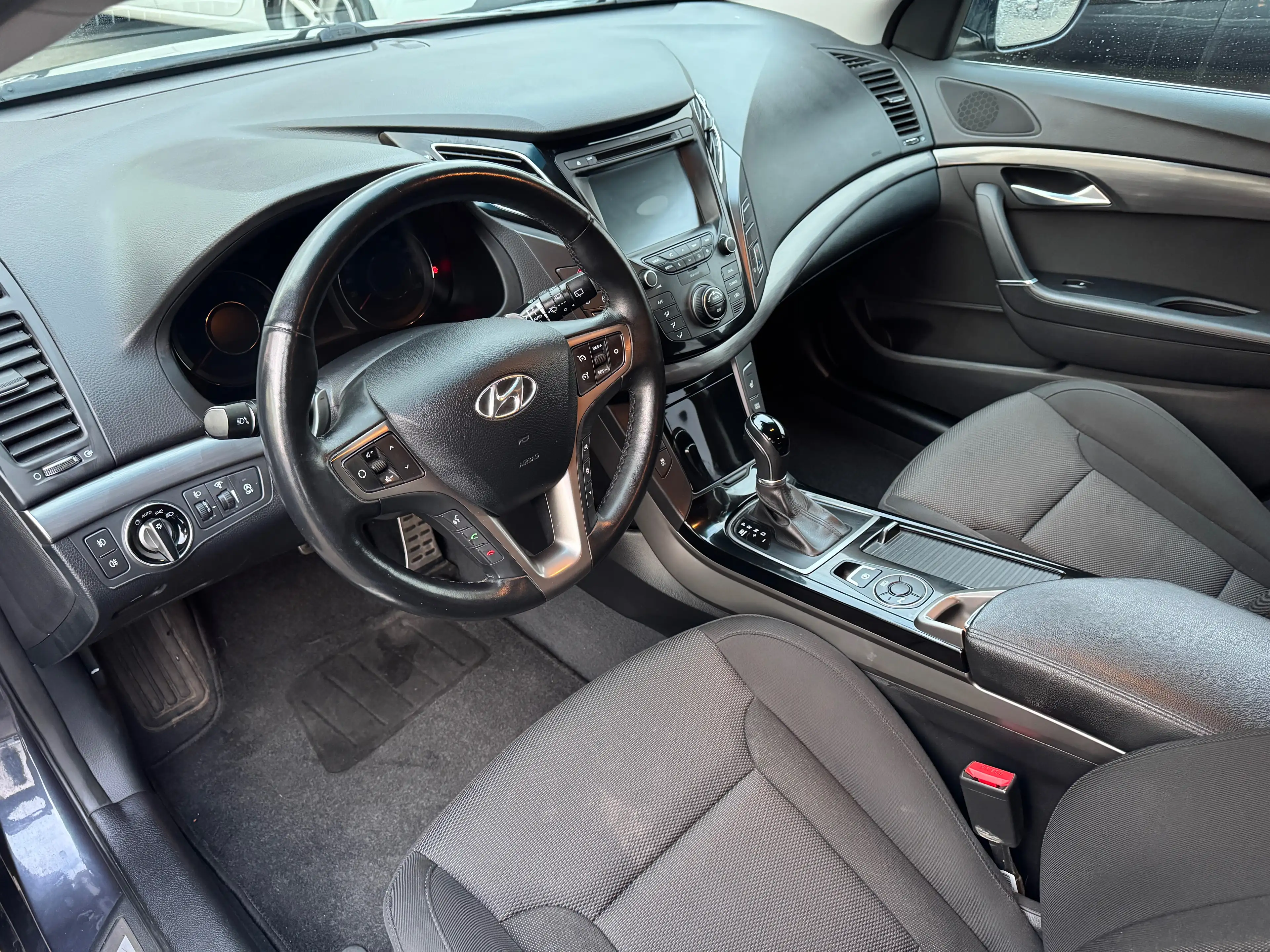 Hyundai i40 cw Automatik 1.7 CRDi  "blue Style" — photo 7
