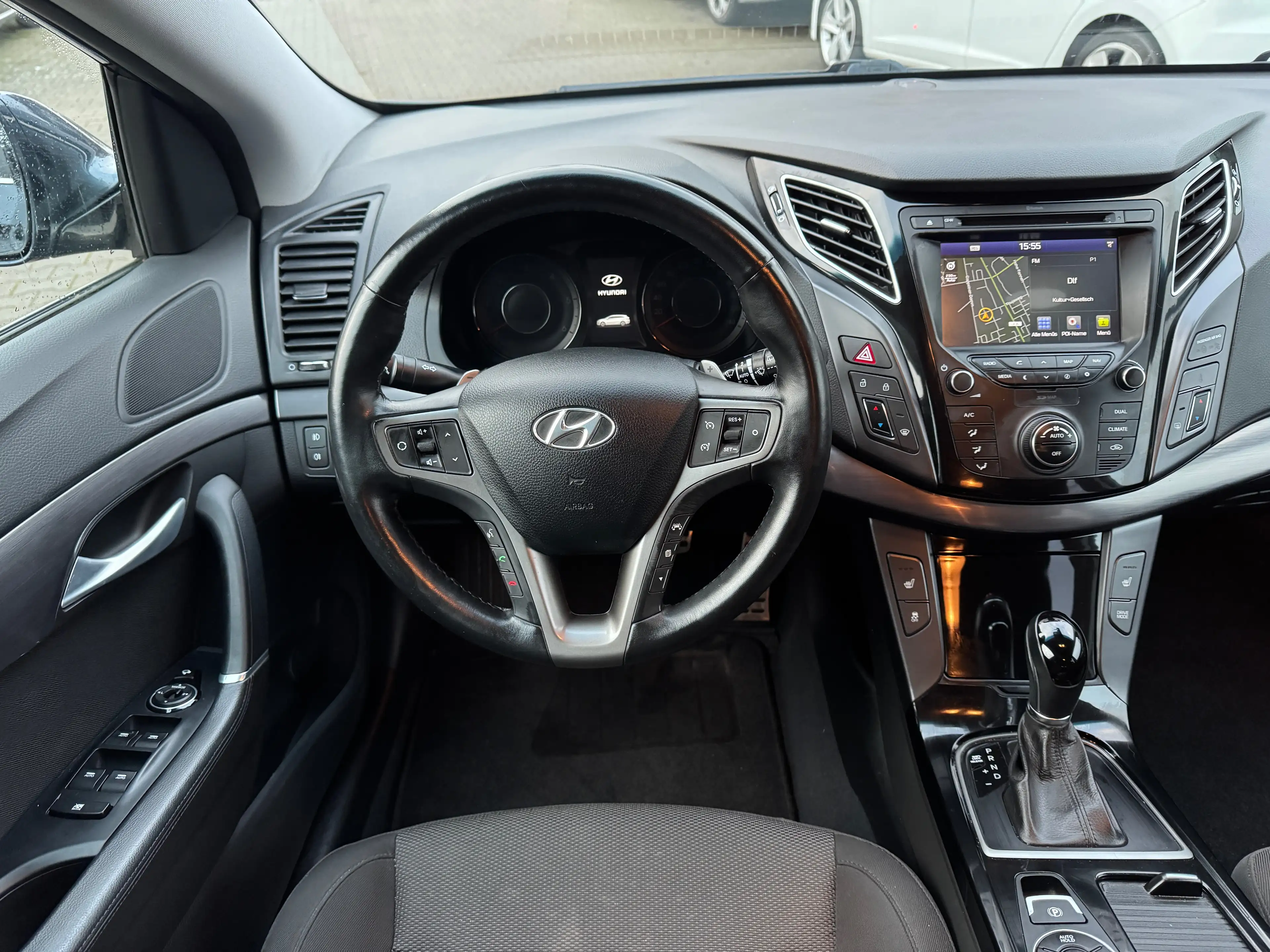 Hyundai i40 cw Automatik 1.7 CRDi  "blue Style" — photo 11