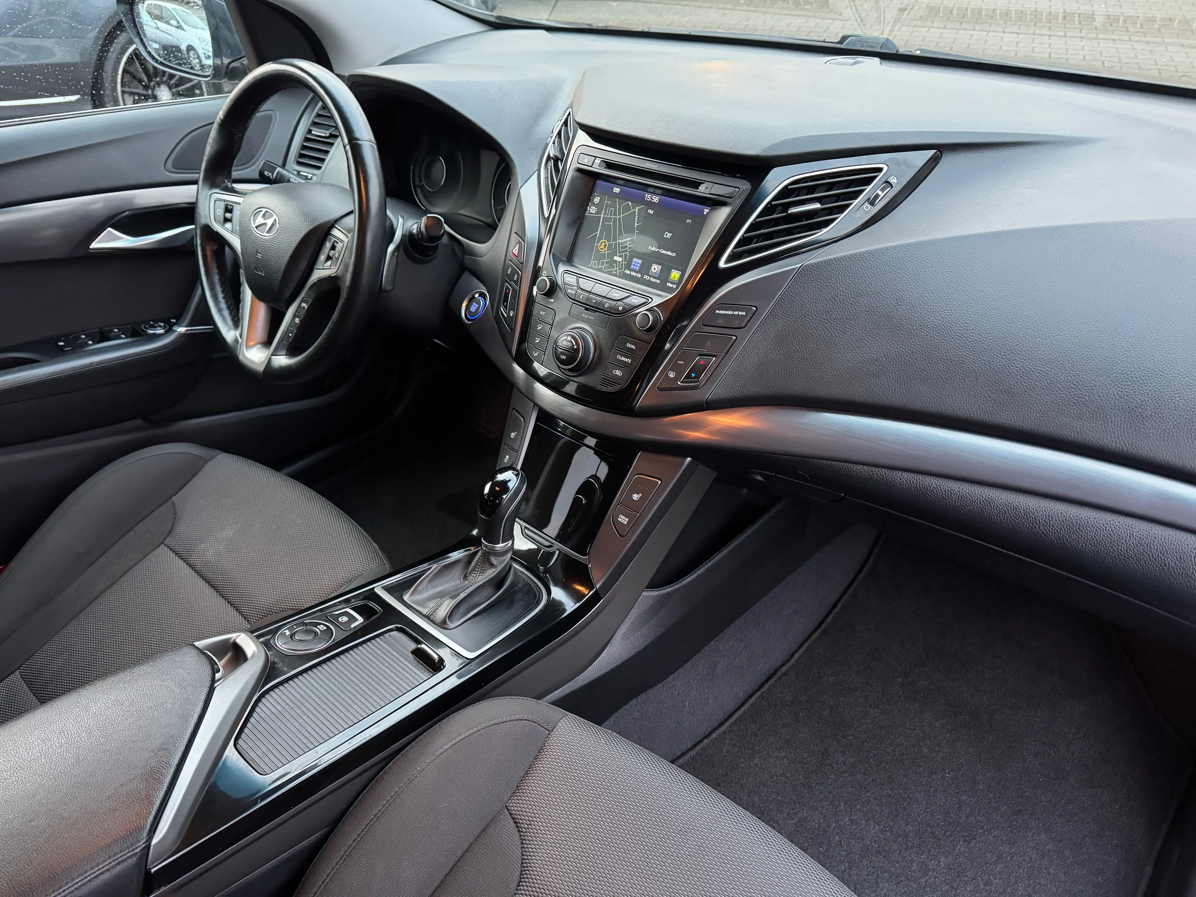 Hyundai i40 cw Automatik 1.7 CRDi  "blue Style" — photo 15