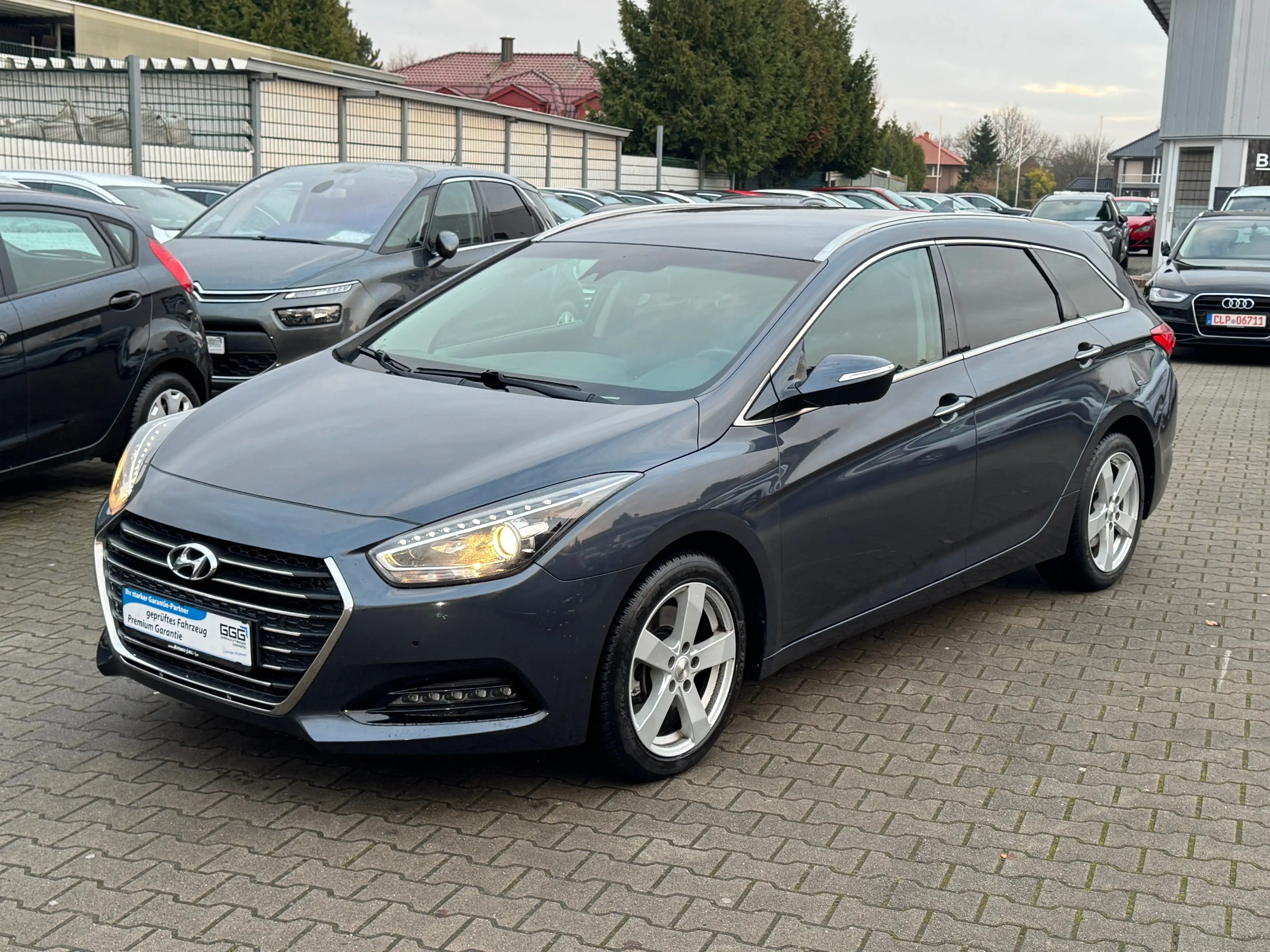 Hyundai i40 cw Automatik 1.7 CRDi "blue Style"