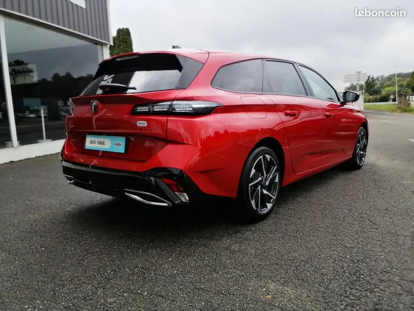 Peugeot 308 BlueHDi 130ch S&S EAT8 Allure Rouge - 2