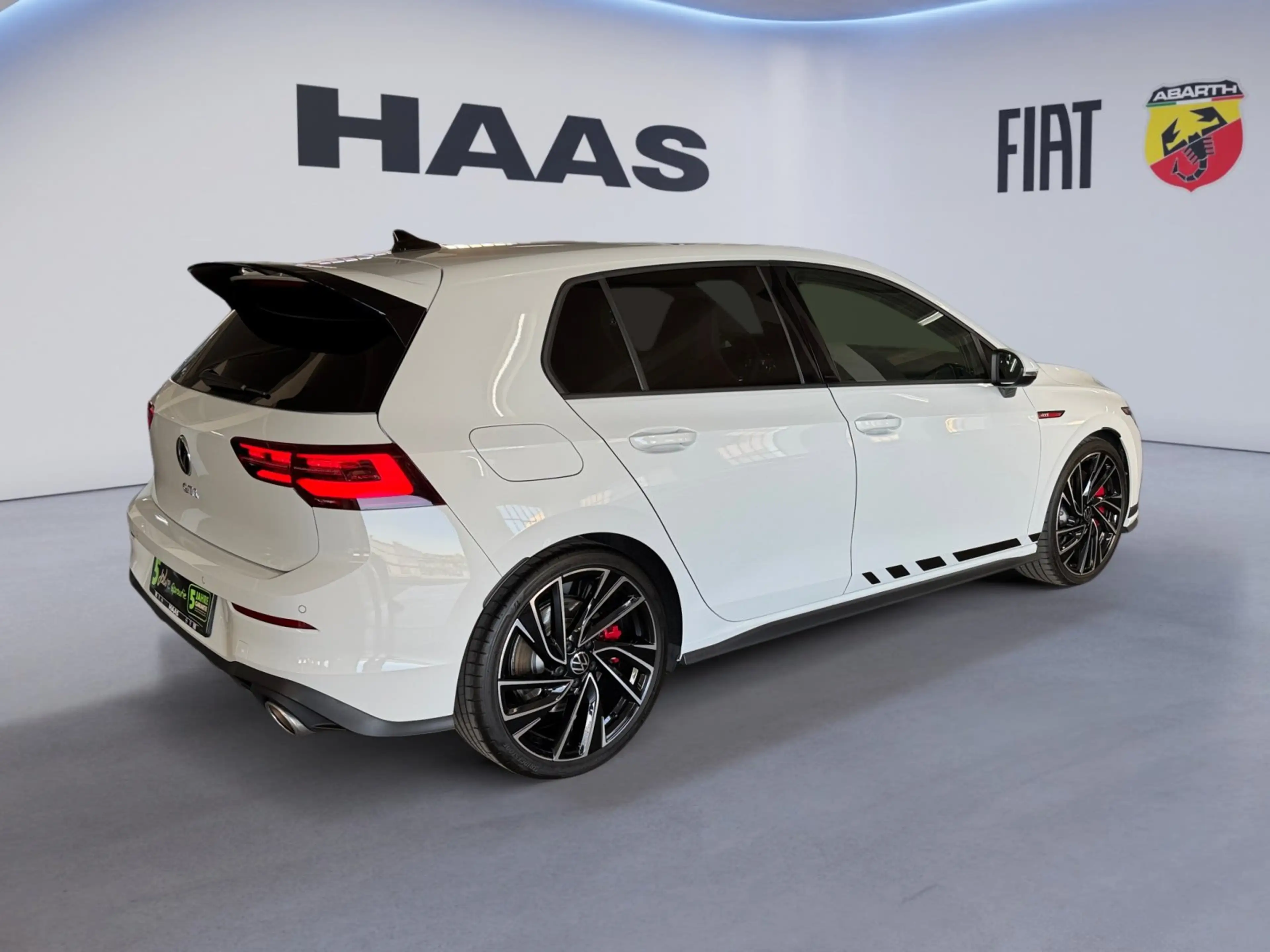 Volkswagen Golf GTI Golf VIII 2.0 TSI GTI Clubsport Top Ausstattung — photo 7