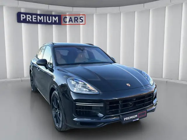 Porsche Cayenne view 7