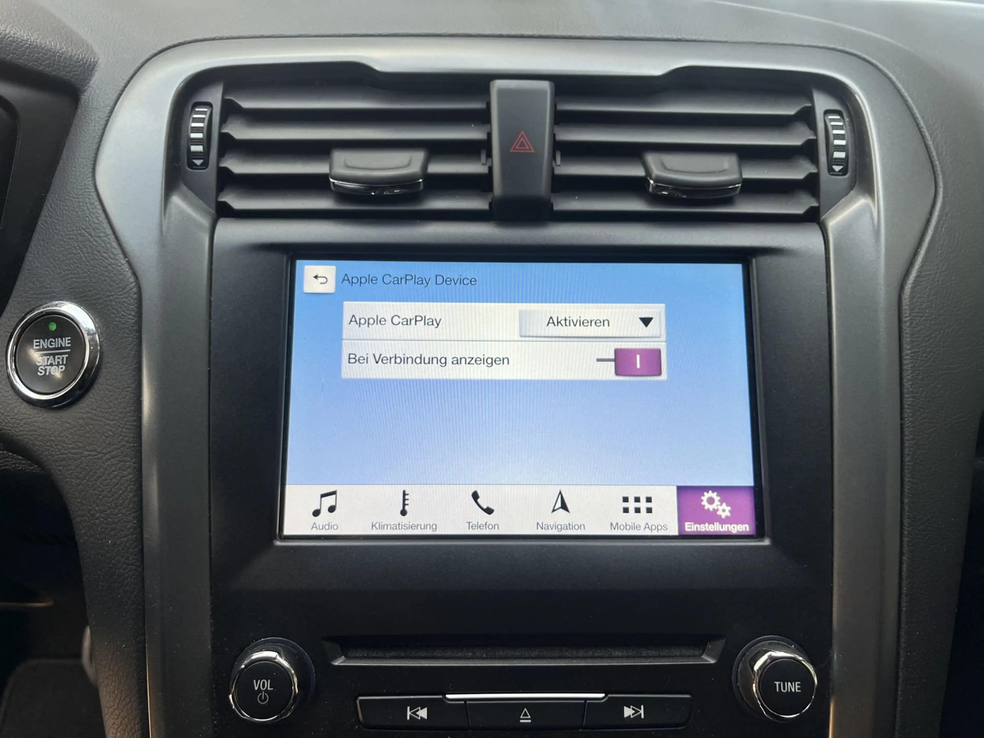 Ford Mondeo Titanium Navi CarPlay PDC DAB SHZ AHK — photo 4