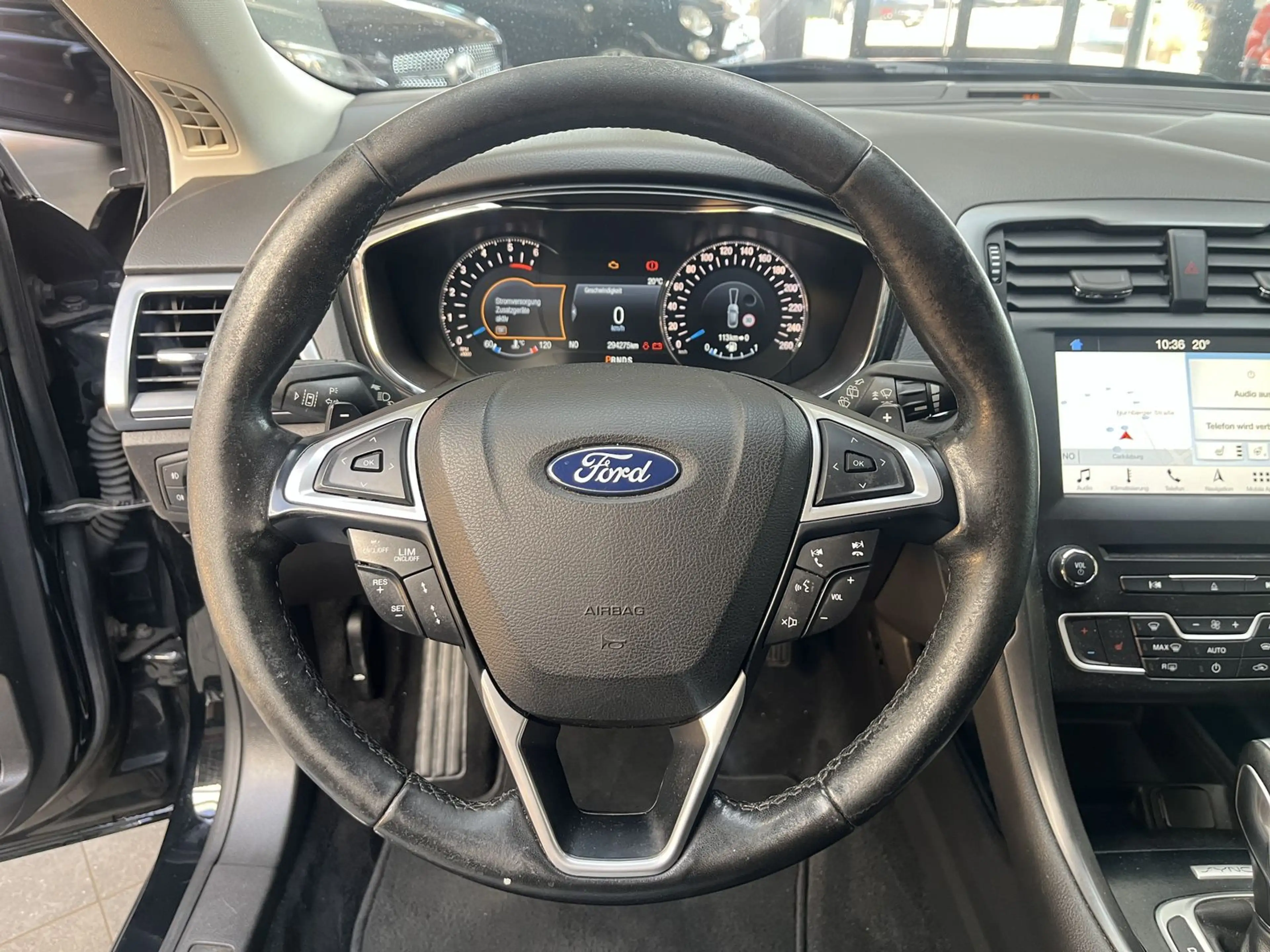 Ford Mondeo Titanium Navi CarPlay PDC DAB SHZ AHK — photo 10