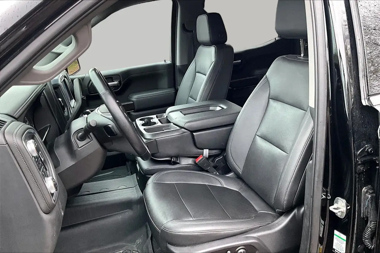 GMC Sierra 1500 снимка GMC Sierra 1500