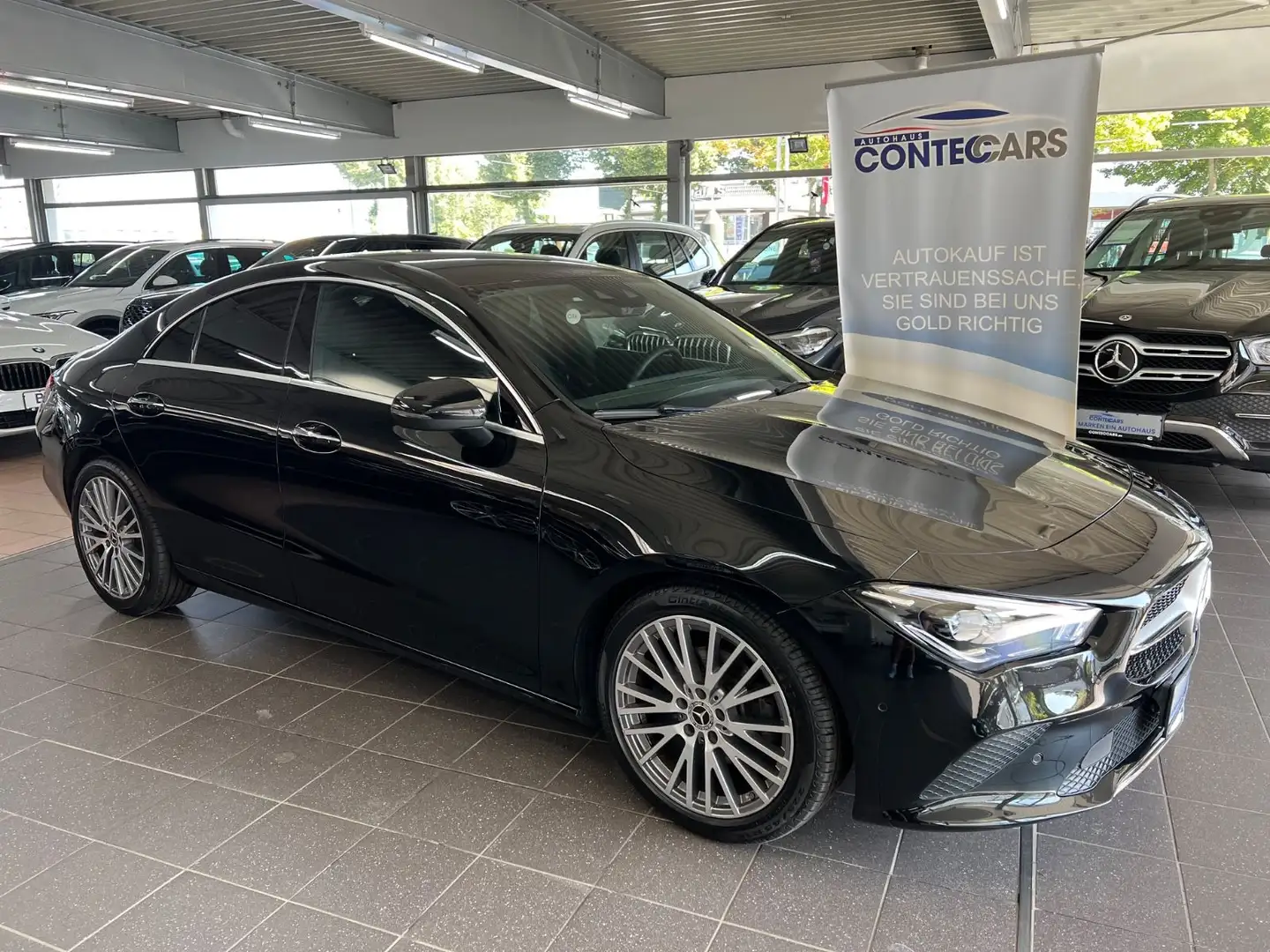 Mercedes-Benz CLA 180 d Coupe Progressive AMB+KeyGo+LED+Sound Schwarz - 1