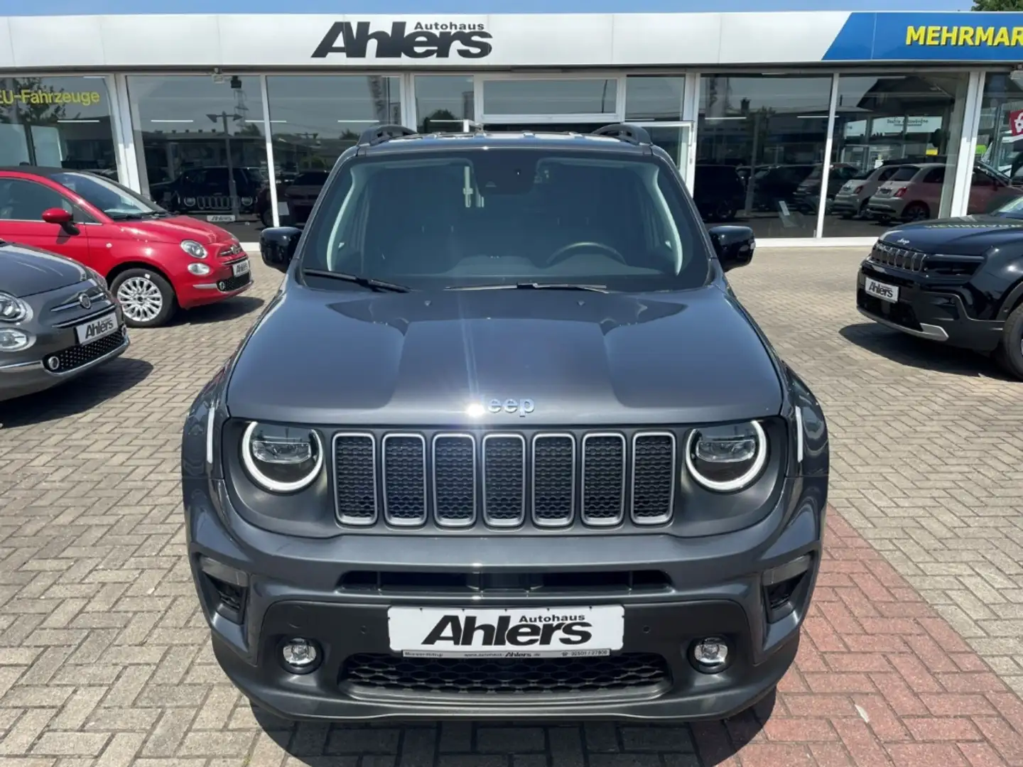 Jeep Renegade S-Edition+LEDER+ELSITZ+AUTOMATIK+KAMERA+TOTWINKEL+ Grau - 2