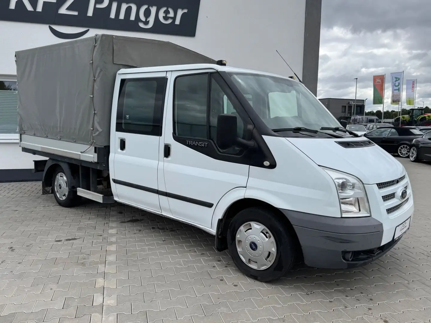 Ford Transit Pritsche FT 300 M Doppelkabine Trend Wit - 2