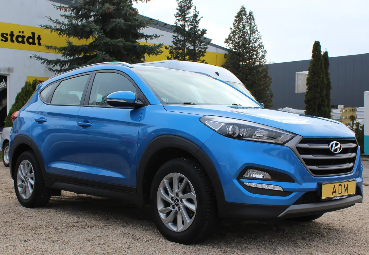 Hyundai TUCSON blue Trend 2WD Bleu - 1