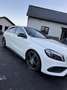Mercedes-Benz A 180 AMG Line - thumbnail 4