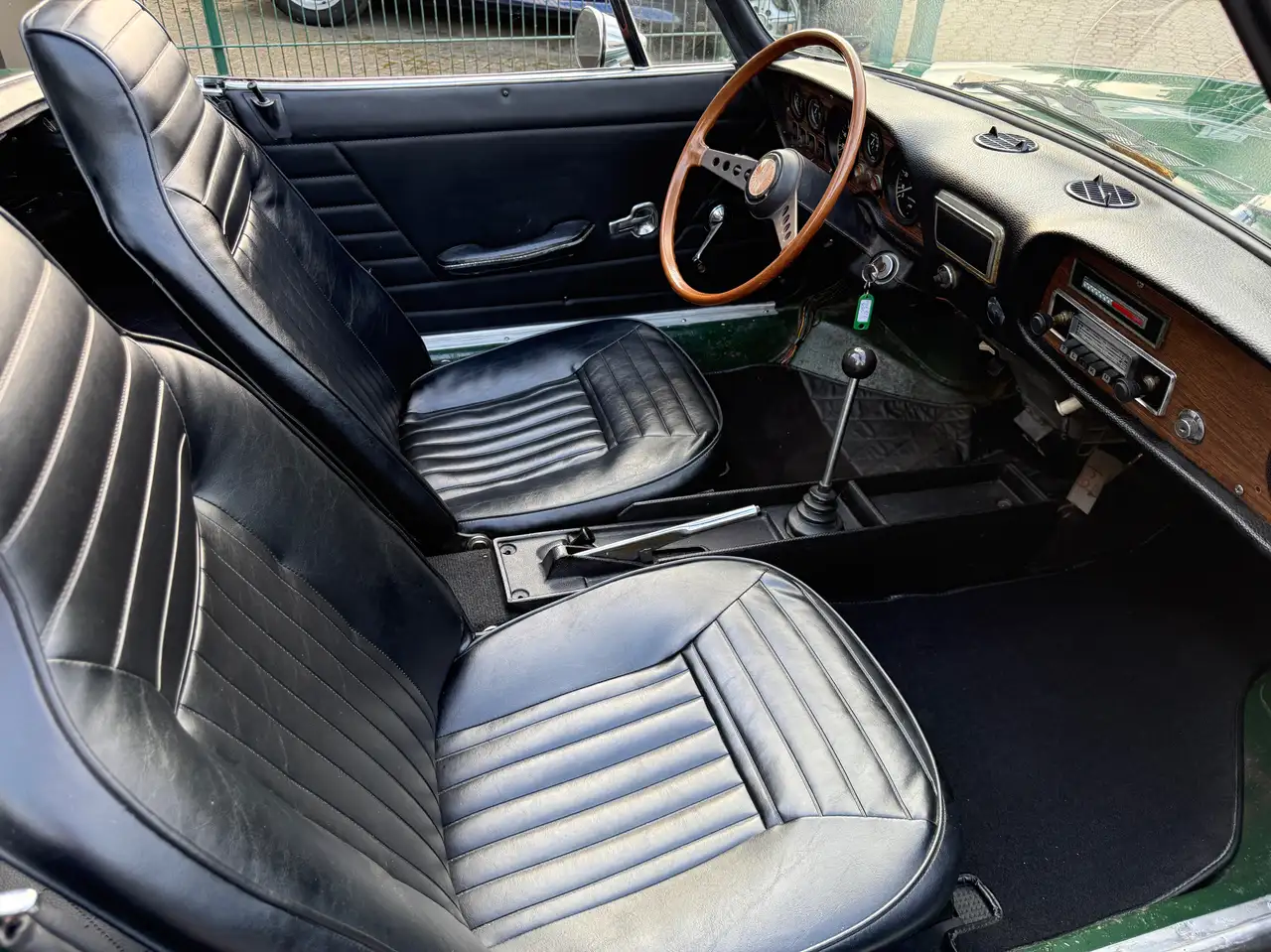 Fiat 850 Spider *HU 4/2028*H-Kennzeichen*, foto 10