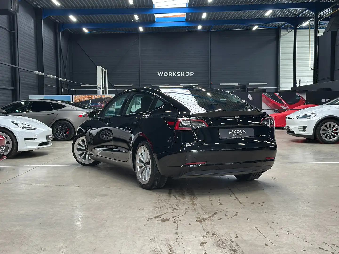 Tesla Model 3 LONG RANGE AWD - FACELIFT - ENHANCED AP Schwarz - 2