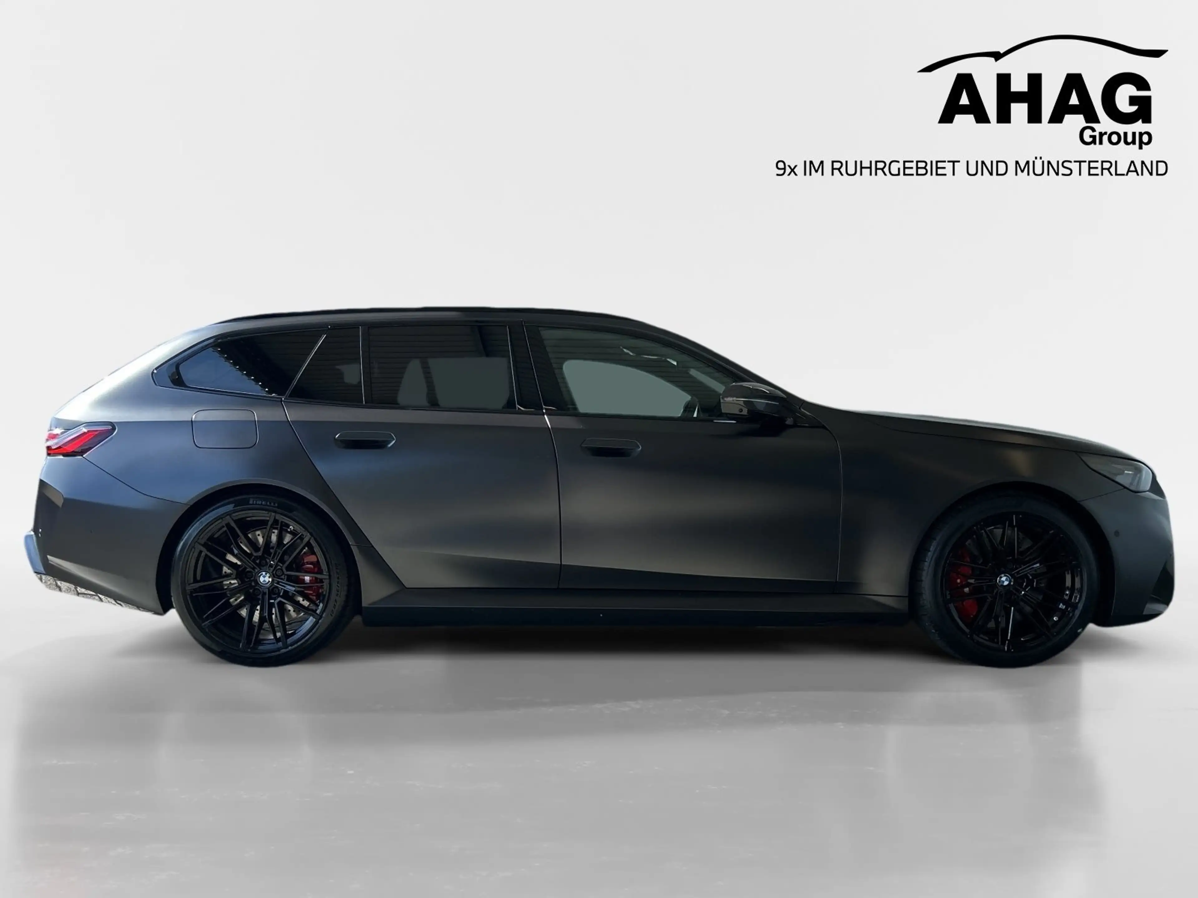 BMW M5 Touring — photo 3
