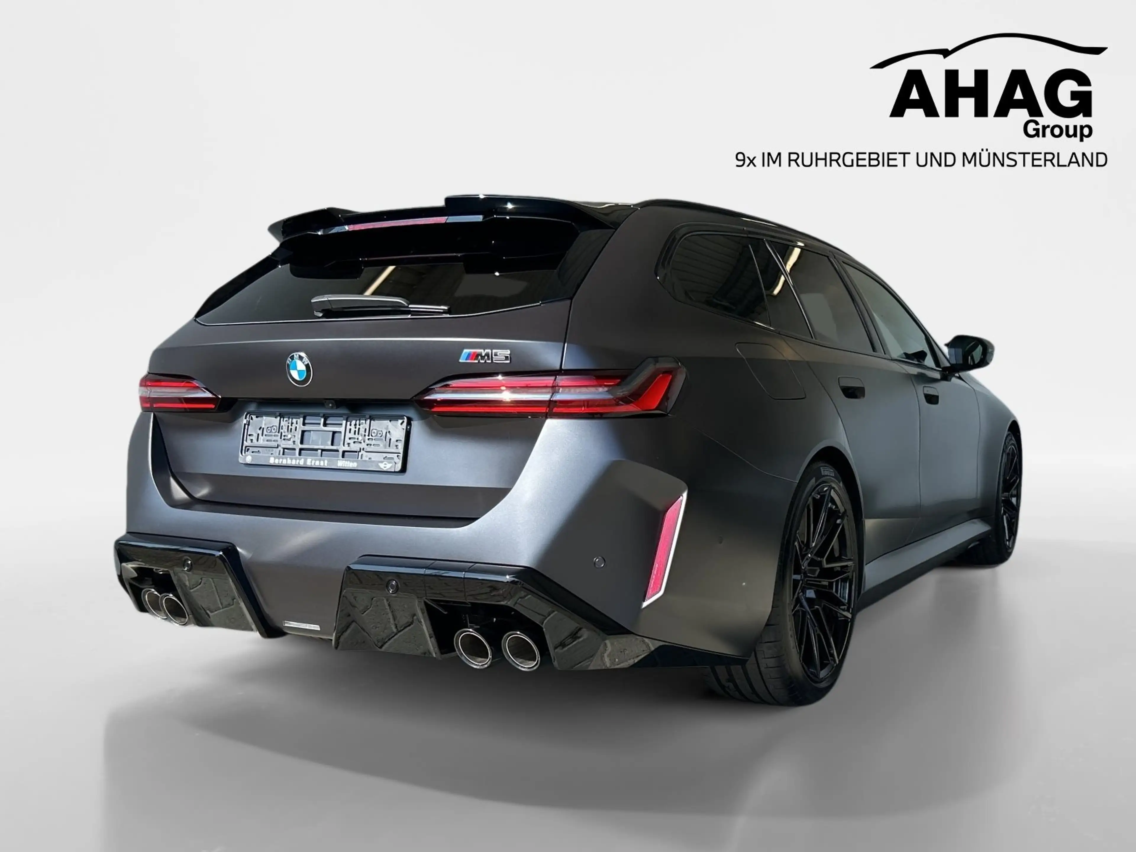 BMW M5 Touring — photo 4