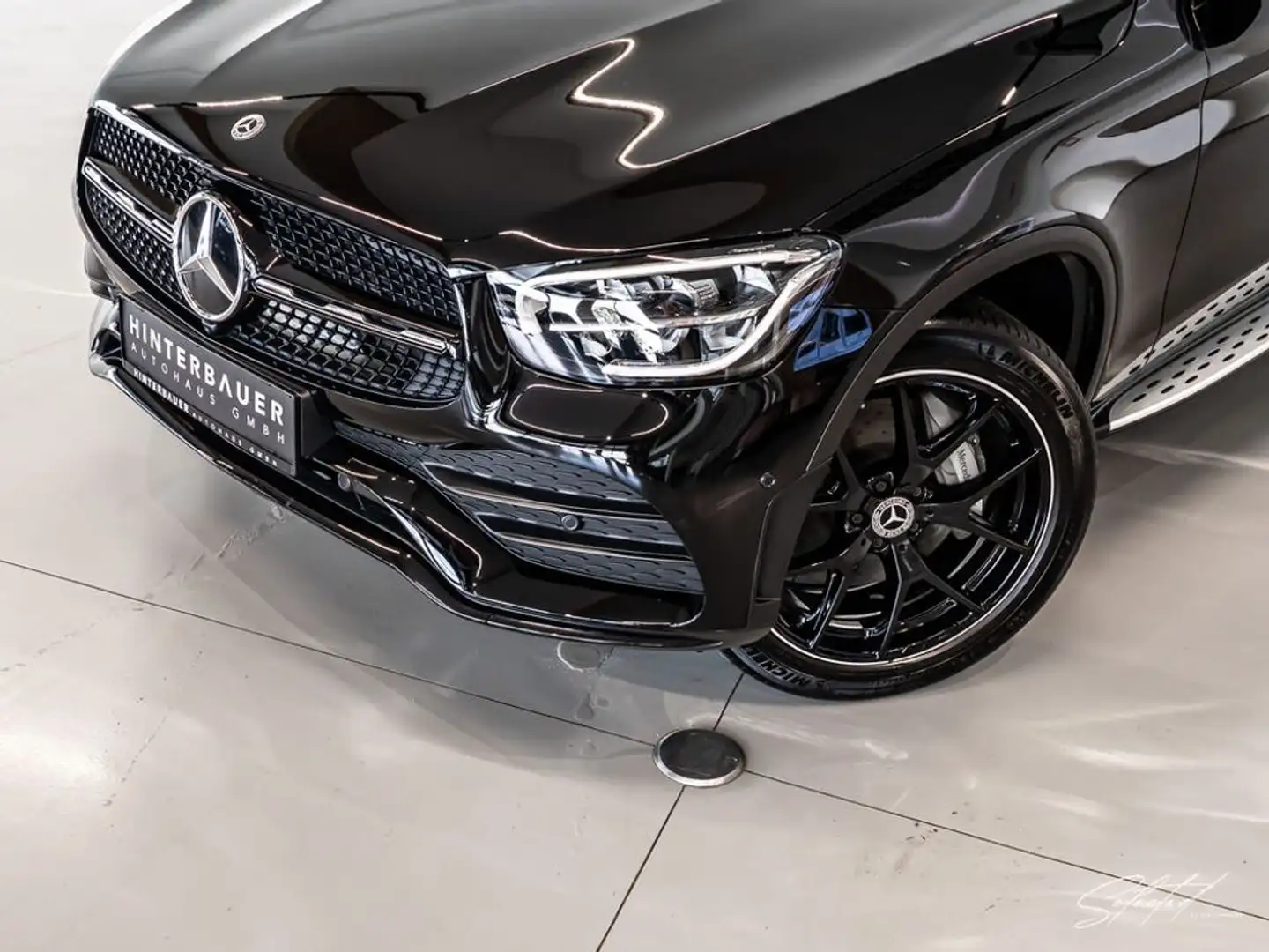 Mercedes-Benz GLC 300 de 4Matic AMG-PAKET *AHK*NIGHT-PAKET*20'' Schwarz - 2