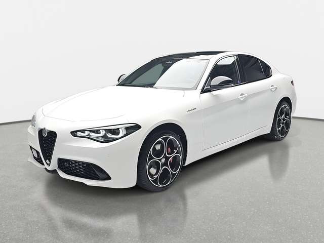 Alfa Romeo Giulia GIULIA 2.0 TURBO 16V Q4 VELOCE PANORAMA TECHNOLOGI