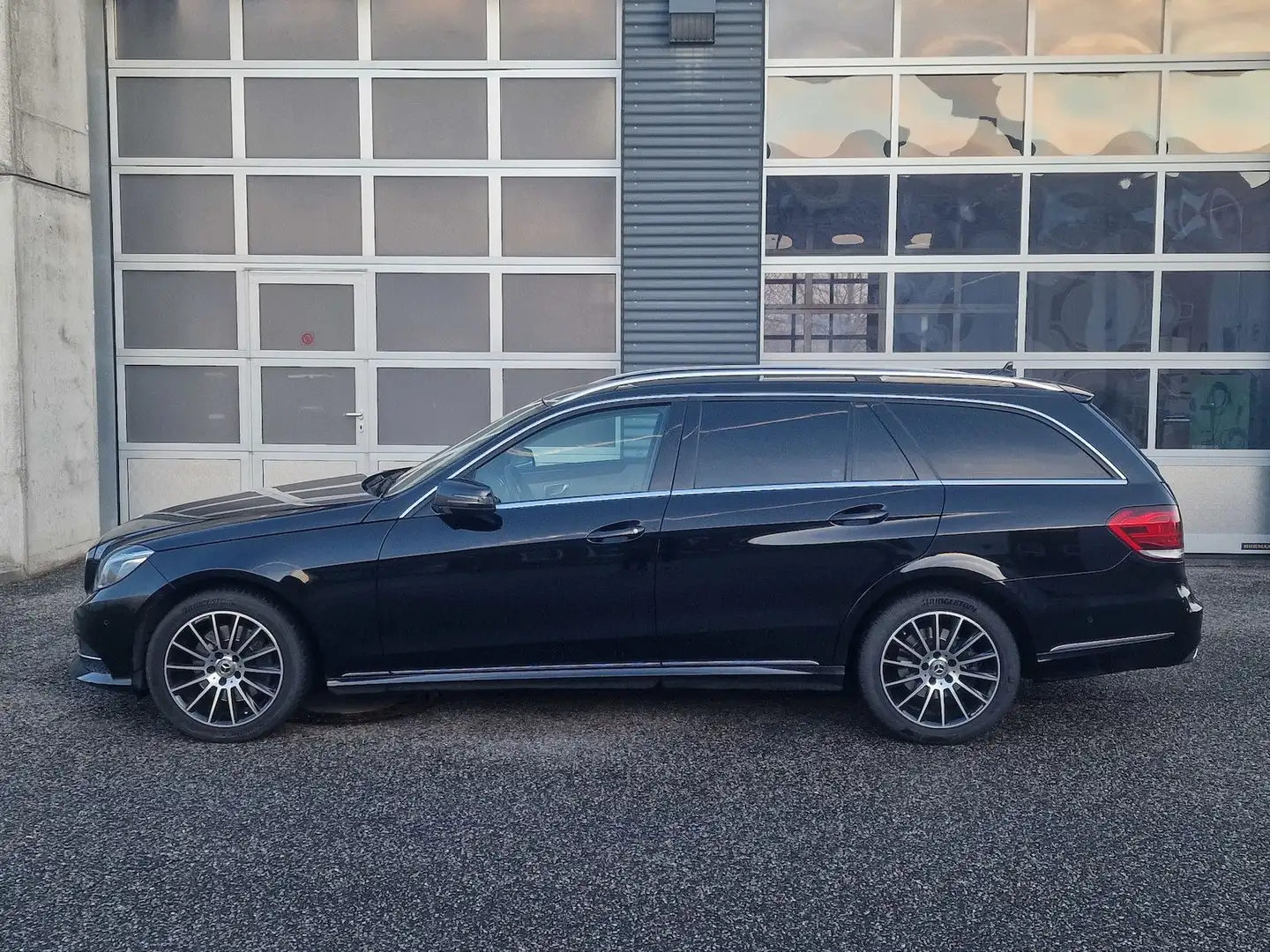 Mercedes-Benz E 250 CDI 4Matic NAVI XENON Negro - 2