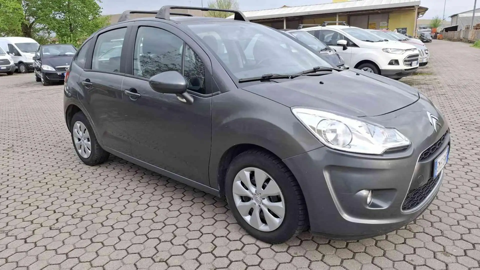 Citroen C3 1.1 BEN-GPL, UNICO PROPRIETARIO Grigio - 2