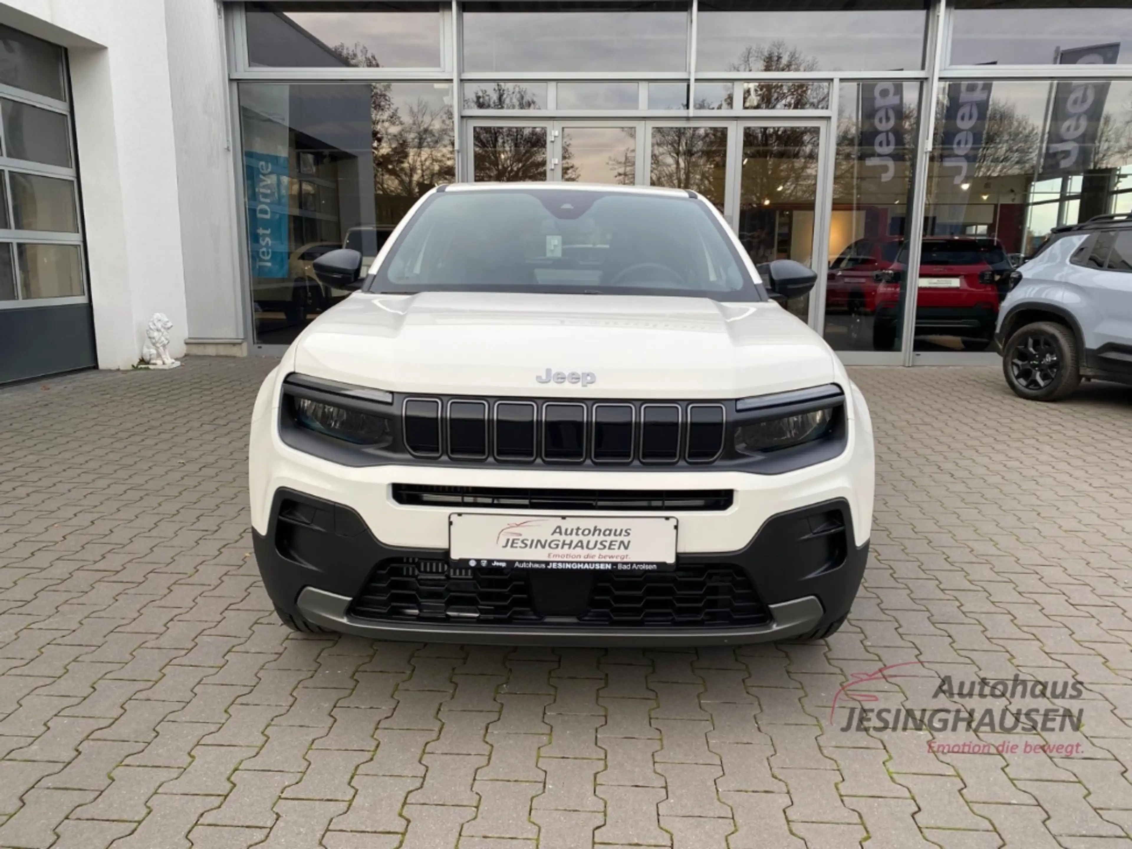 Jeep Avenger Longitude LED Apple CarPlay Android Auto DAB Keyle — photo 10