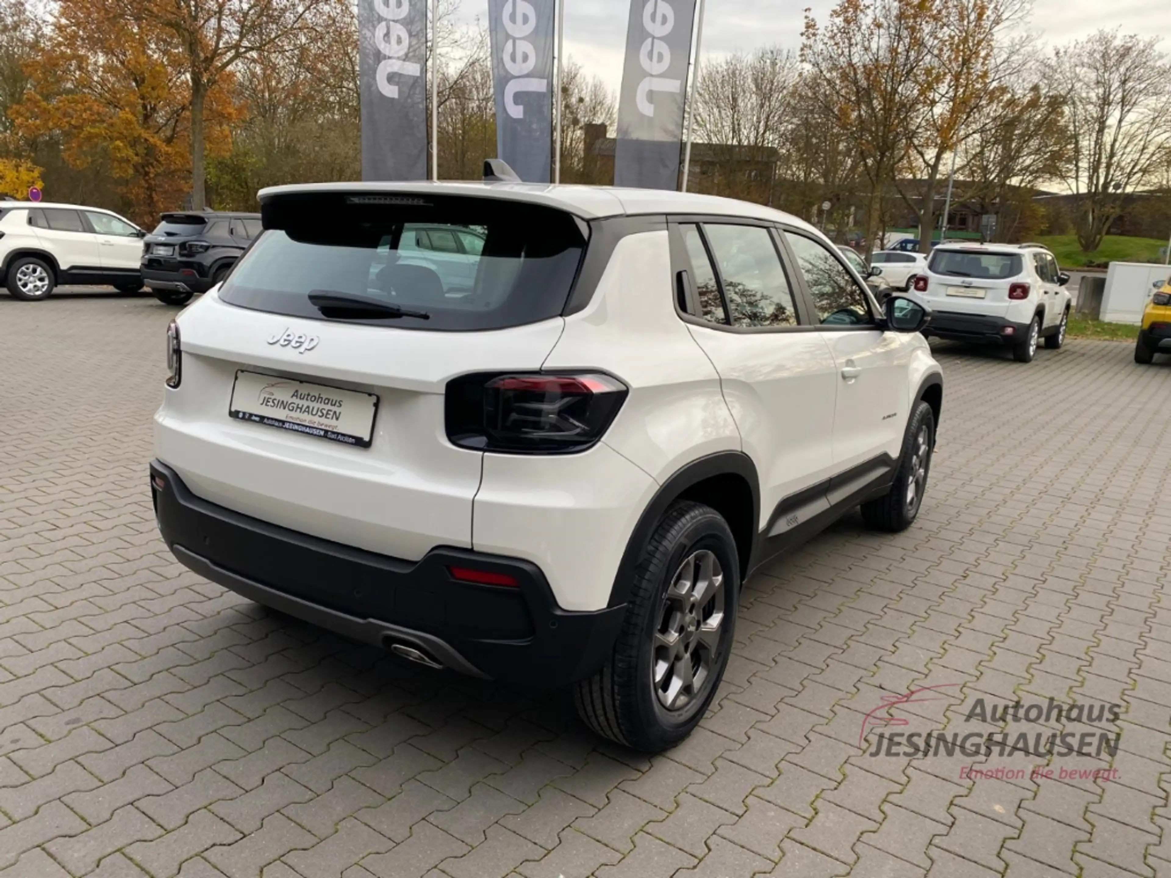 Jeep Avenger Longitude LED Apple CarPlay Android Auto DAB Keyle — photo 7