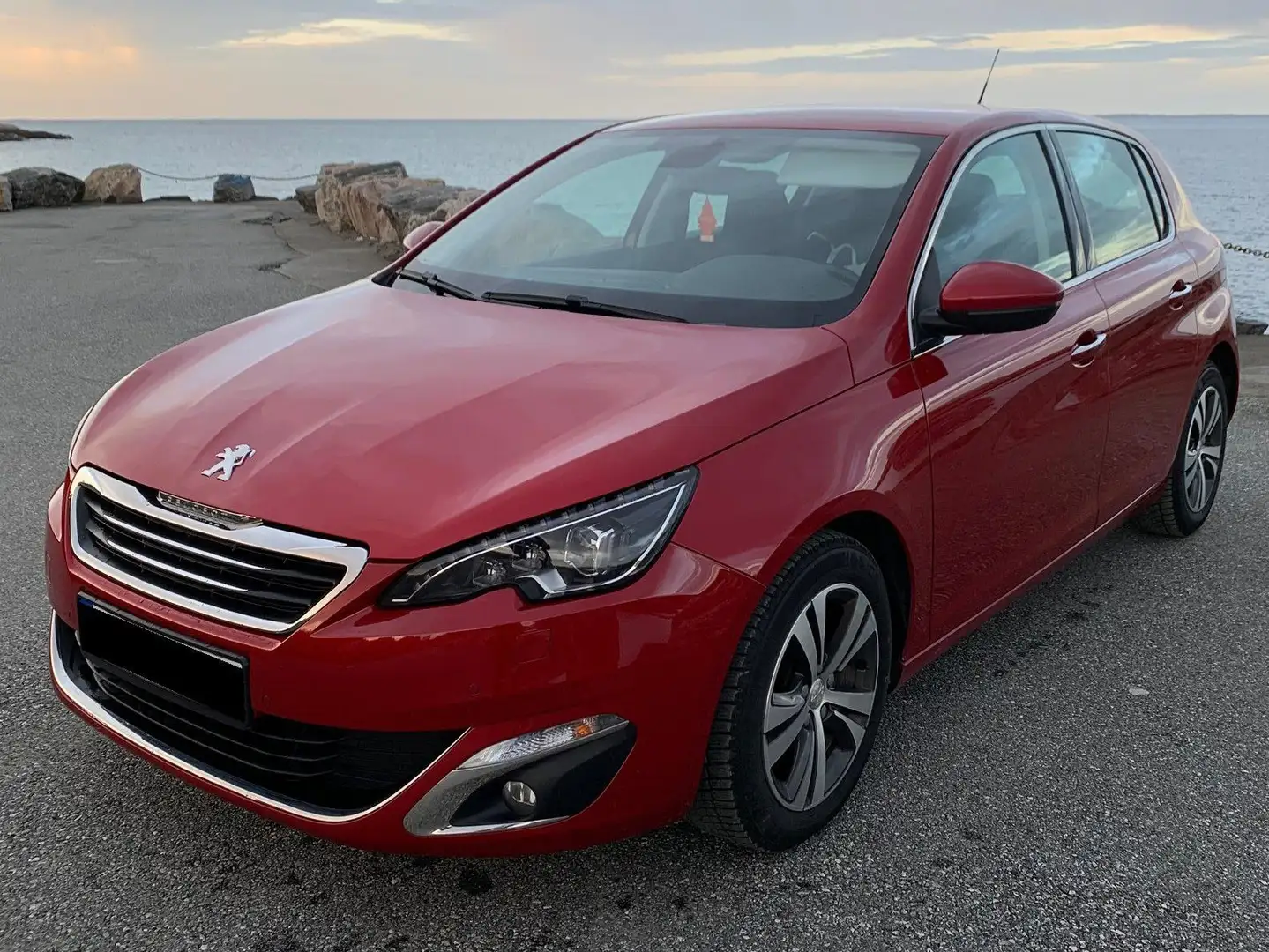 Peugeot 308 308 BlueHDi FAP 100 Rot - 2
