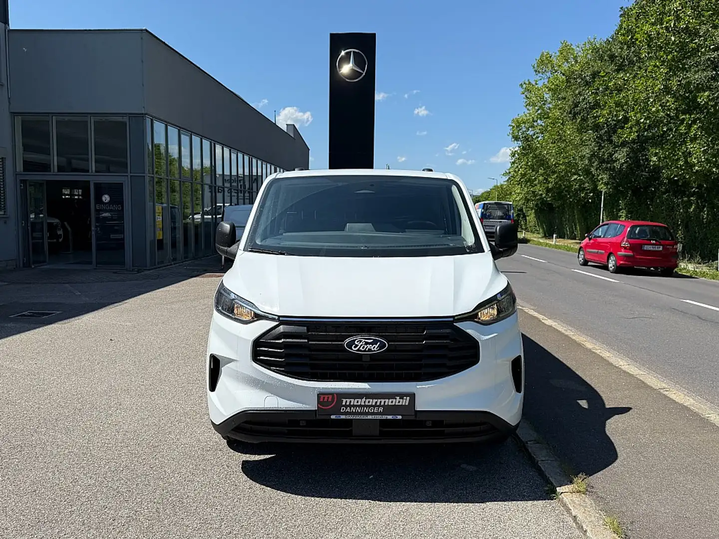 Ford Transit Custom Kasten DK 2,0 EcoBlue L2H1 320 Trend Biały - 1