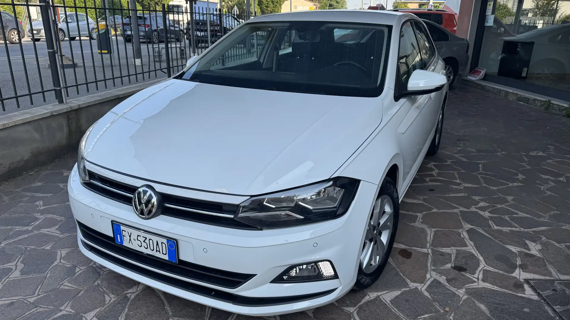Volkswagen Polo 5p 1.0 tgi Highline 90cv my19  marce 6 Bianco - 1