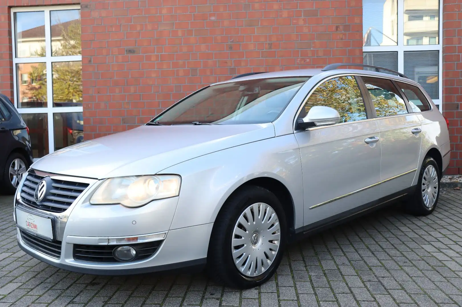 Volkswagen Passat Variant 2.0 TDI Comfortline Leder Navi Argent - 2