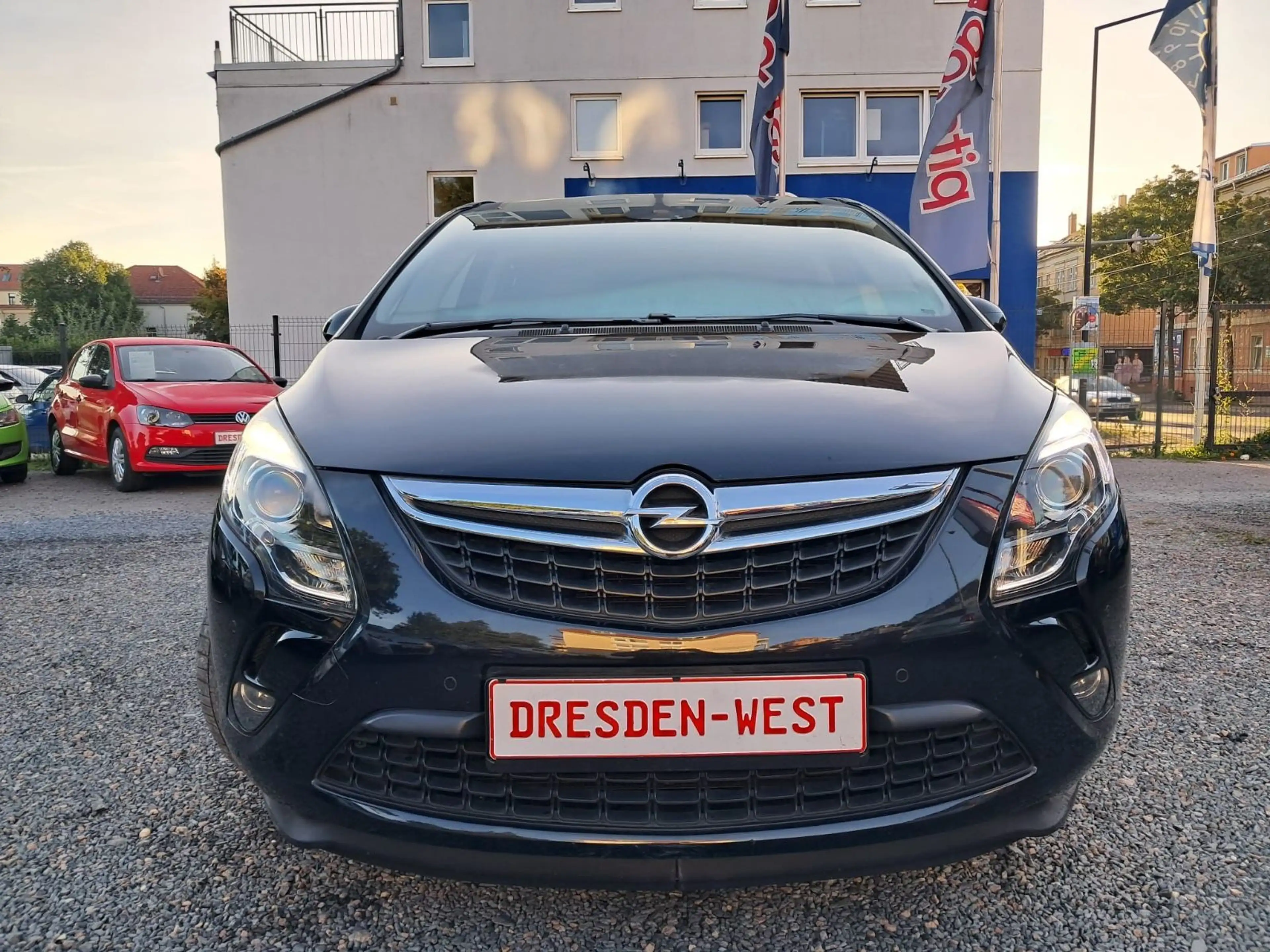 Opel Zafira C Tourer Innovation — photo 2