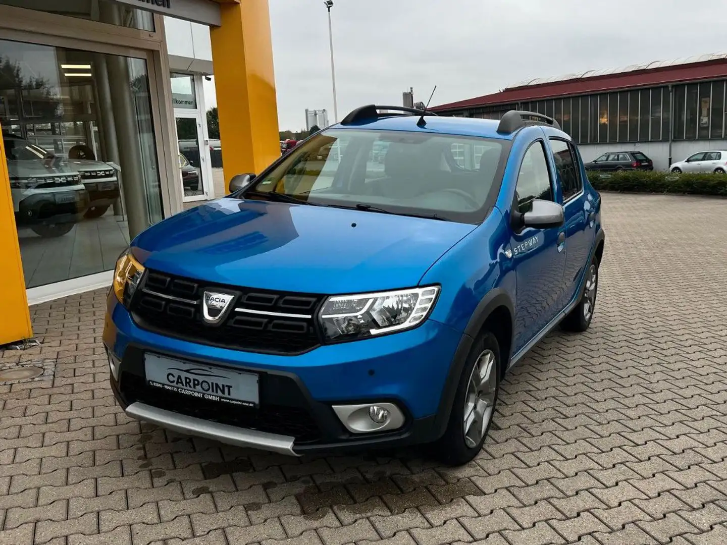 Dacia Sandero Stepway TCe 90 LPG Navi Kamera PDC Blauw - 1