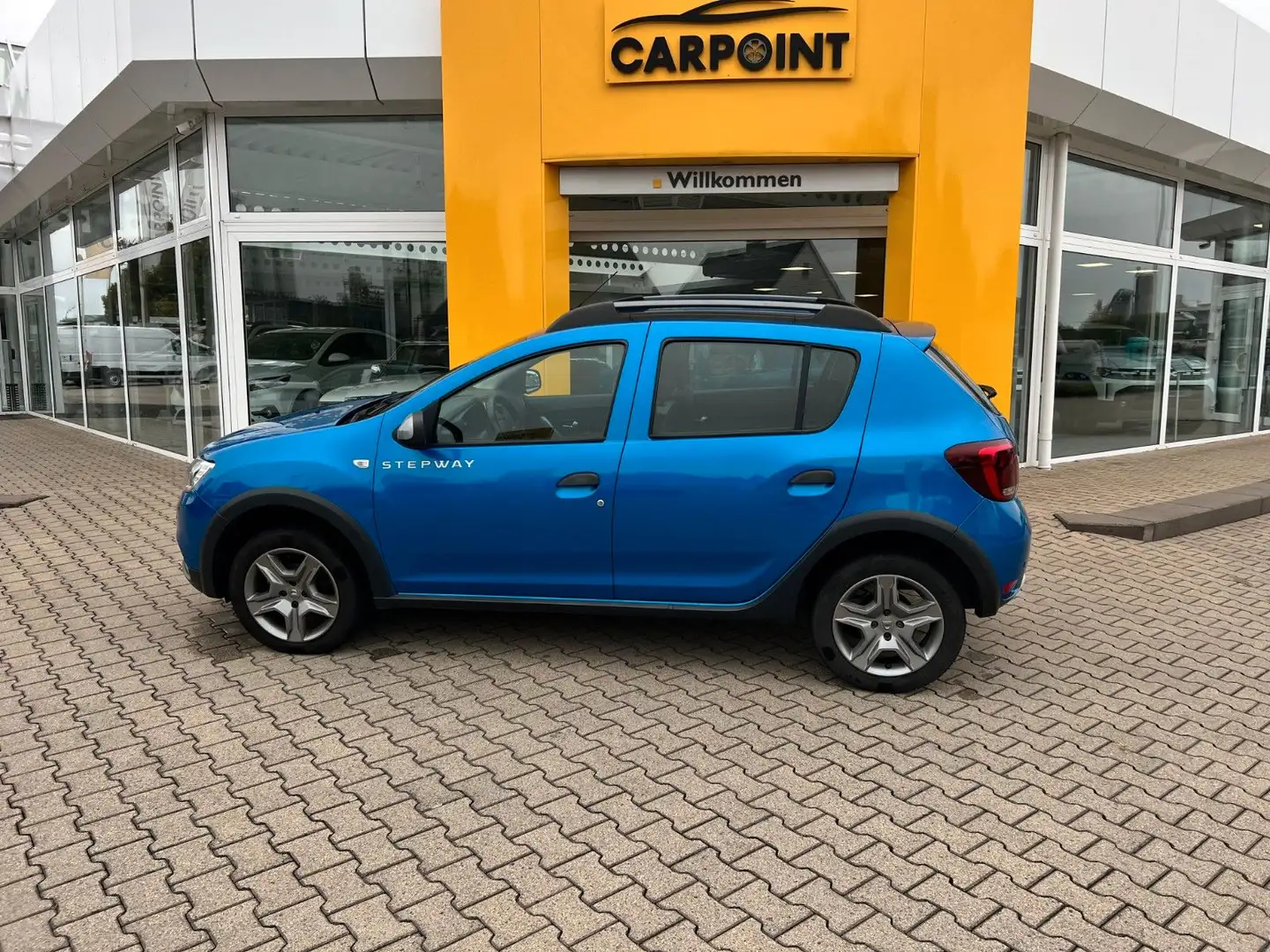 Dacia Sandero Stepway TCe 90 LPG Navi Kamera PDC Blauw - 2