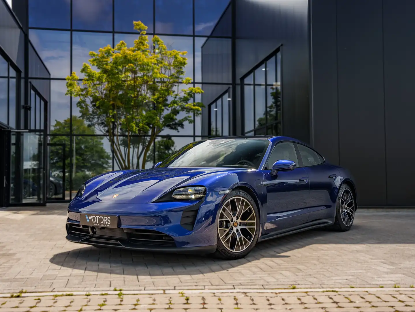 Porsche Taycan Taycan 4S - Burmester - ACC - Panodak - 360° Синій - 1