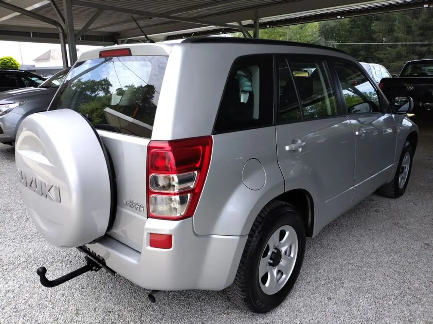 Suzuki Grand Vitara Grand 1,9 VX DDiS 4x4 ! Serviceheft! Silber - 2