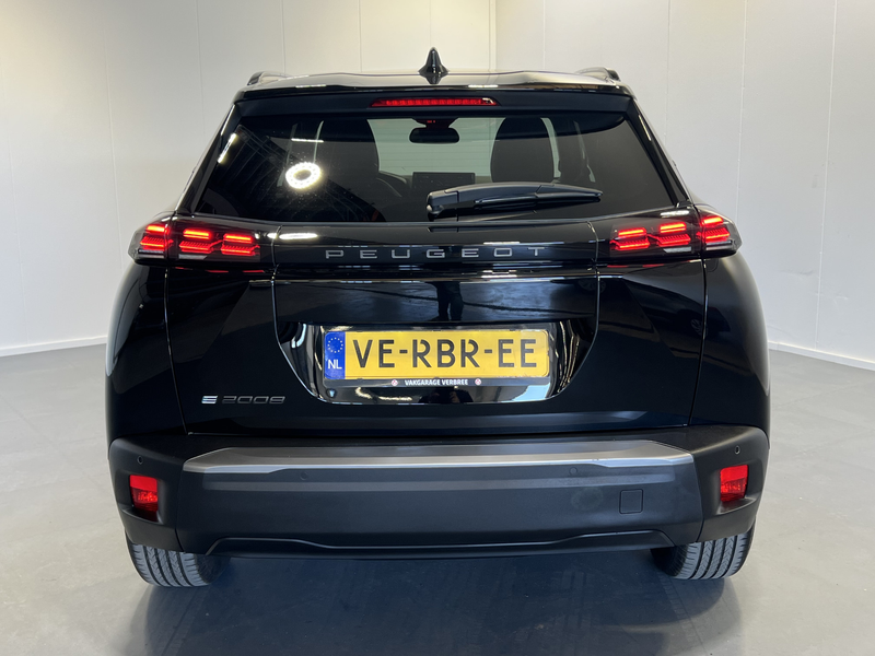 Peugeot e-2008 EV Allure Avantage 54 kWh | Android/Apple Carplay — photo 11