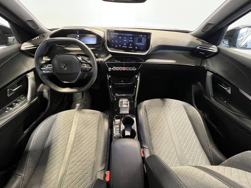 Peugeot e-2008 EV Allure Avantage 54 kWh | Android/Apple Carplay — photo 5