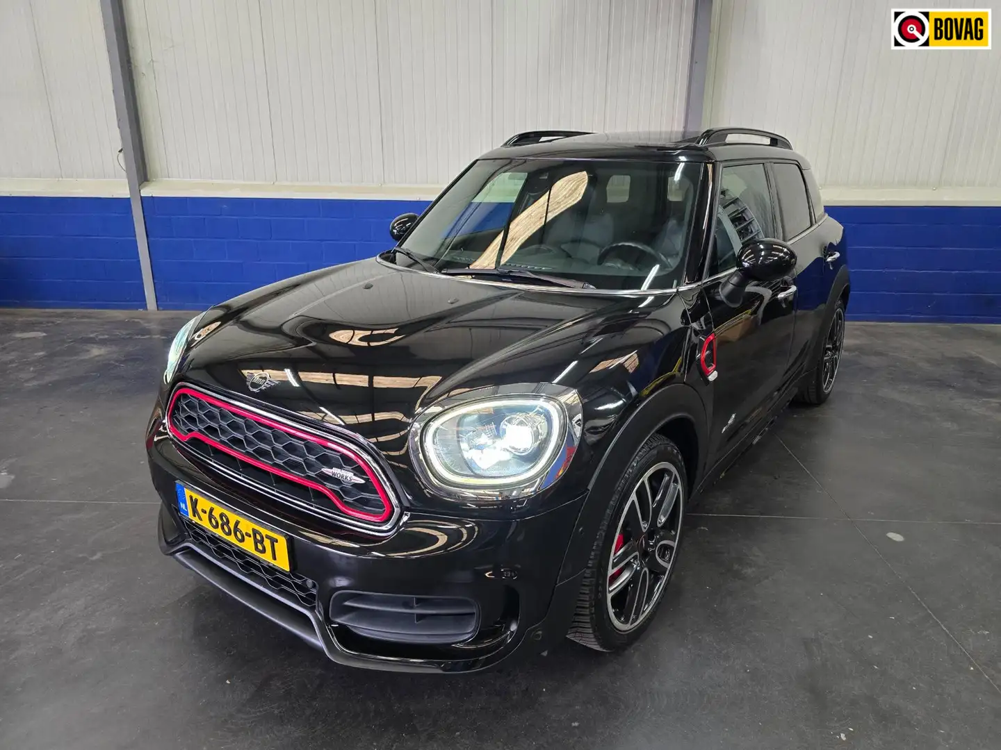 MINI John Cooper Works Countryman Mini 2.0 ALL4 Chili Zwart - 1
