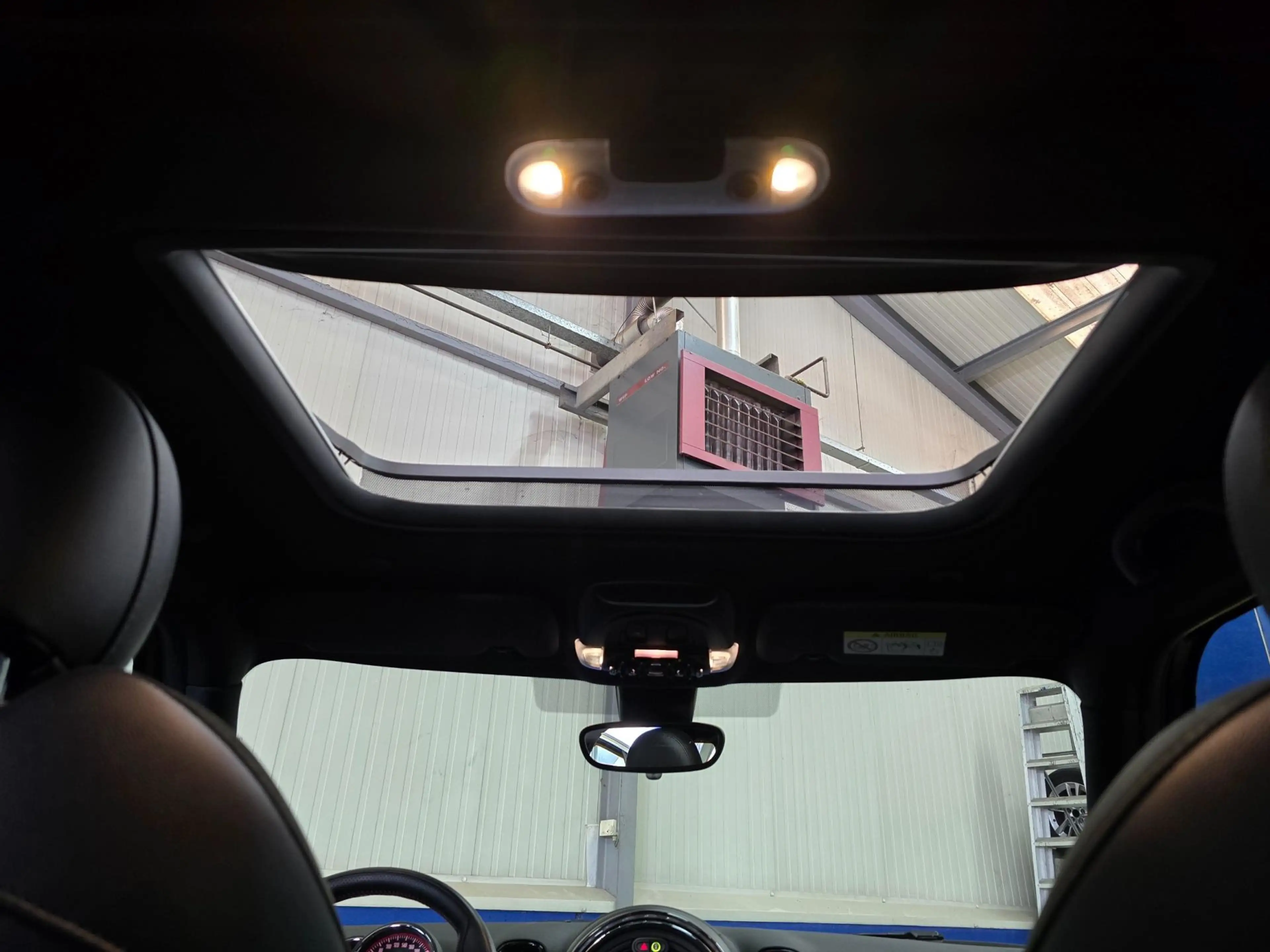 MINI John Cooper Works Countryman Mini 2.0 ALL4 Chili — photo 13