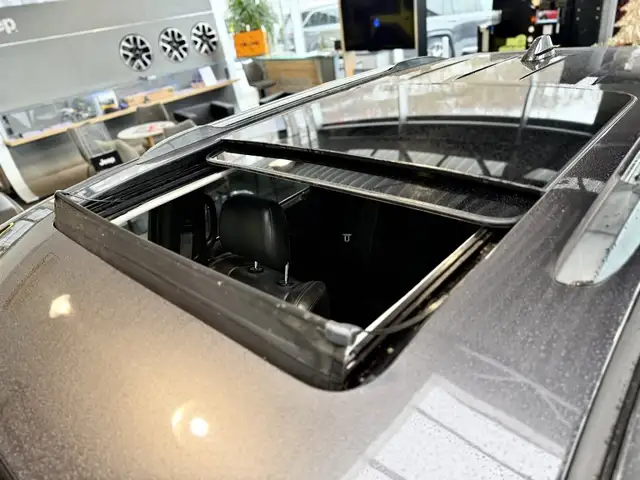 Jeep Grand Cherokee Summit 3.5t Anhängelast Ansicht 5