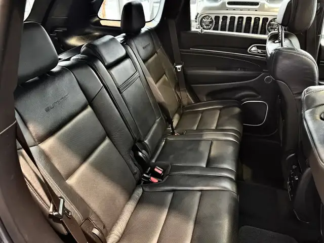 Jeep Grand Cherokee Summit 3.5t Anhängelast Ansicht 14