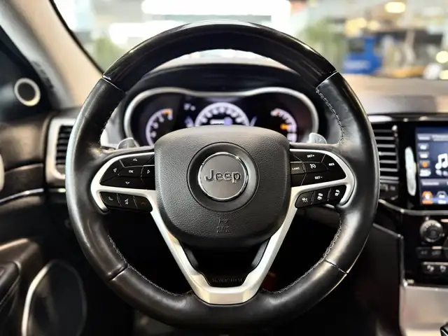 Jeep Grand Cherokee Summit 3.5t Anhängelast Ansicht 19