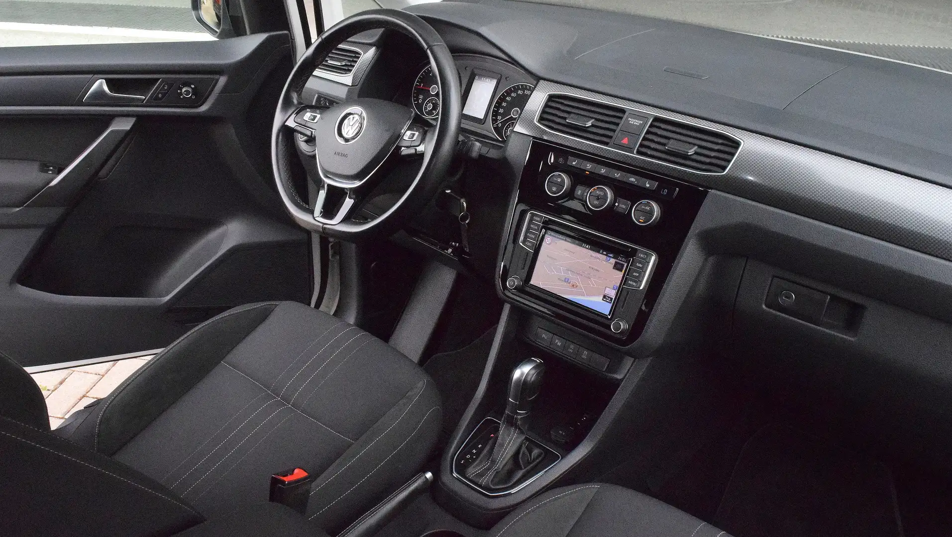 Volkswagen Caddy DSG ALLTRACK BMT 4MOTION! STANDHEIZUNG! KAMERA! Biały - 2