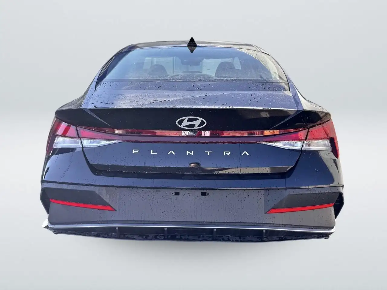 Hyundai ELANTRA снимка Hyundai ELANTRA