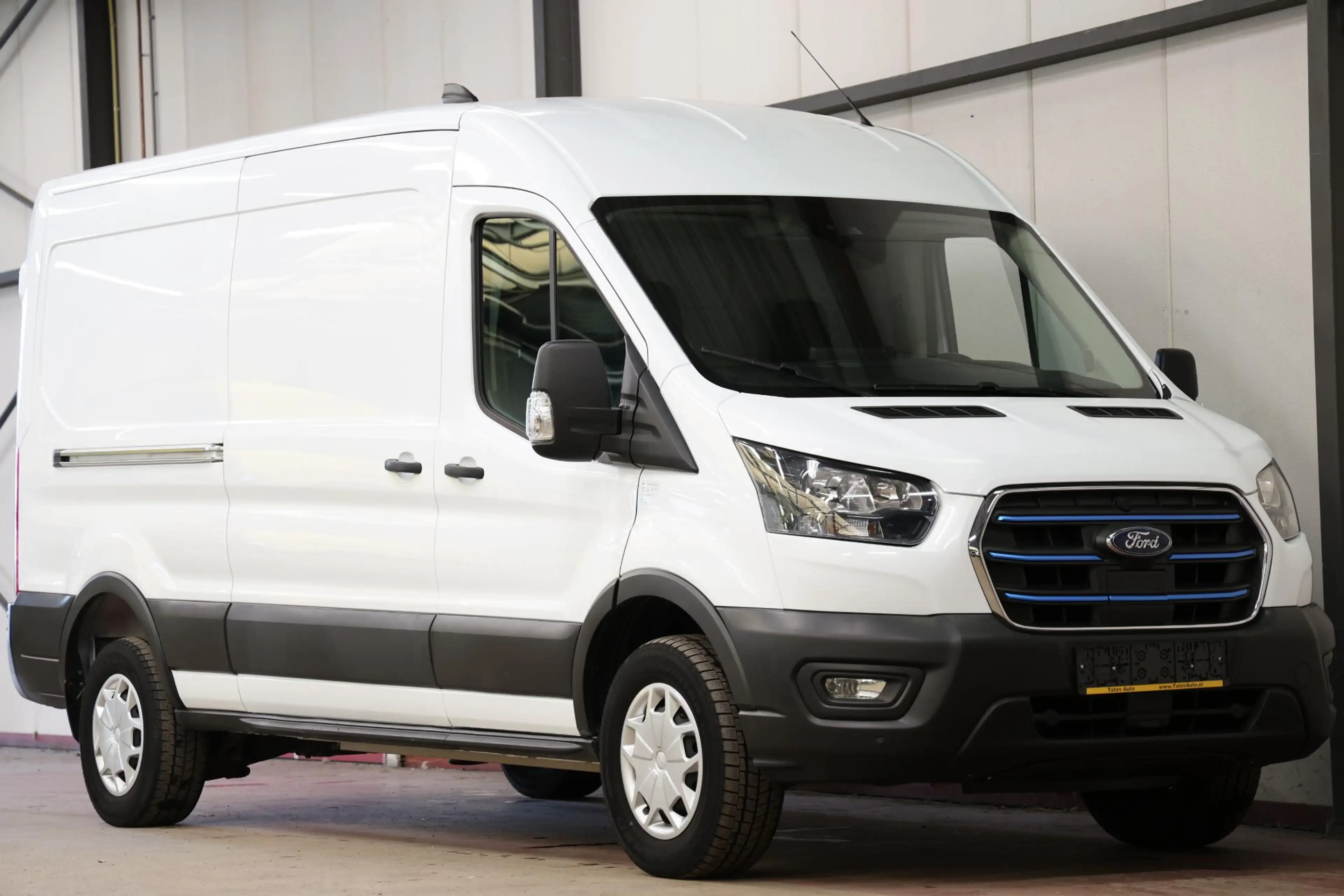 Ford E-Transit 350 L3H2 Trend 68 kWh Zonder Begrenzing — photo 14