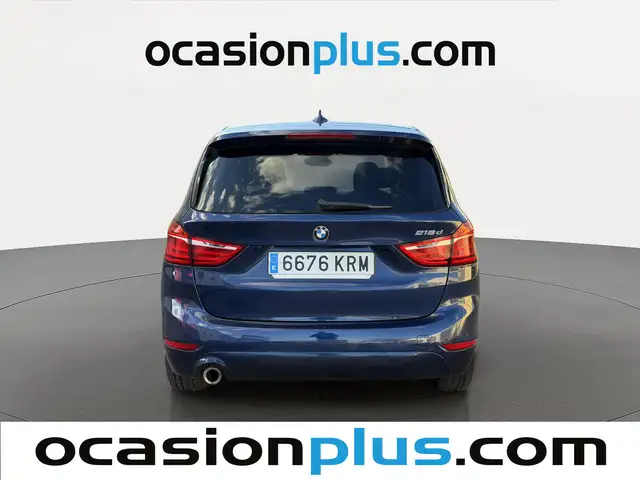 BMW 2 Series view 14